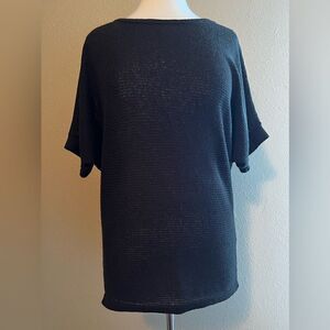 Women’s open knit lightweight black top